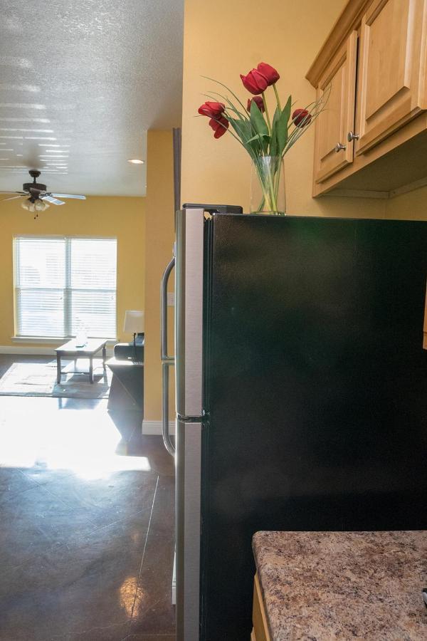מוס פוינט Serene 3Br Apartment 4Tvs Free Wi-Fi & Parking -E- מראה חיצוני תמונה