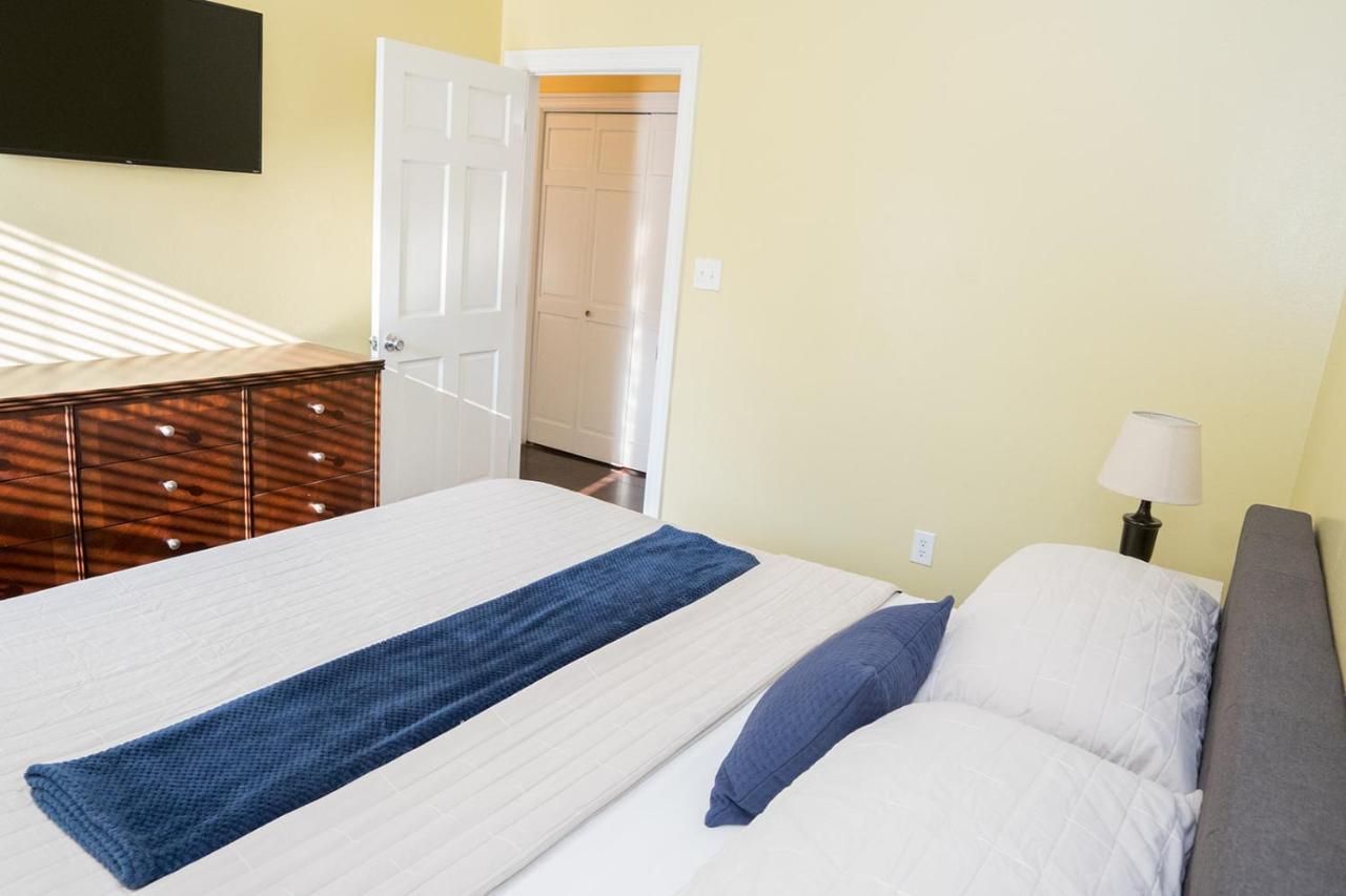 מוס פוינט Serene 3Br Apartment 4Tvs Free Wi-Fi & Parking -E- מראה חיצוני תמונה
